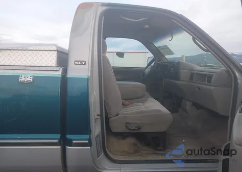 1995 Dodge Ram 2500 from USA, damaged, VIN 1B7JF26Z8SS158002